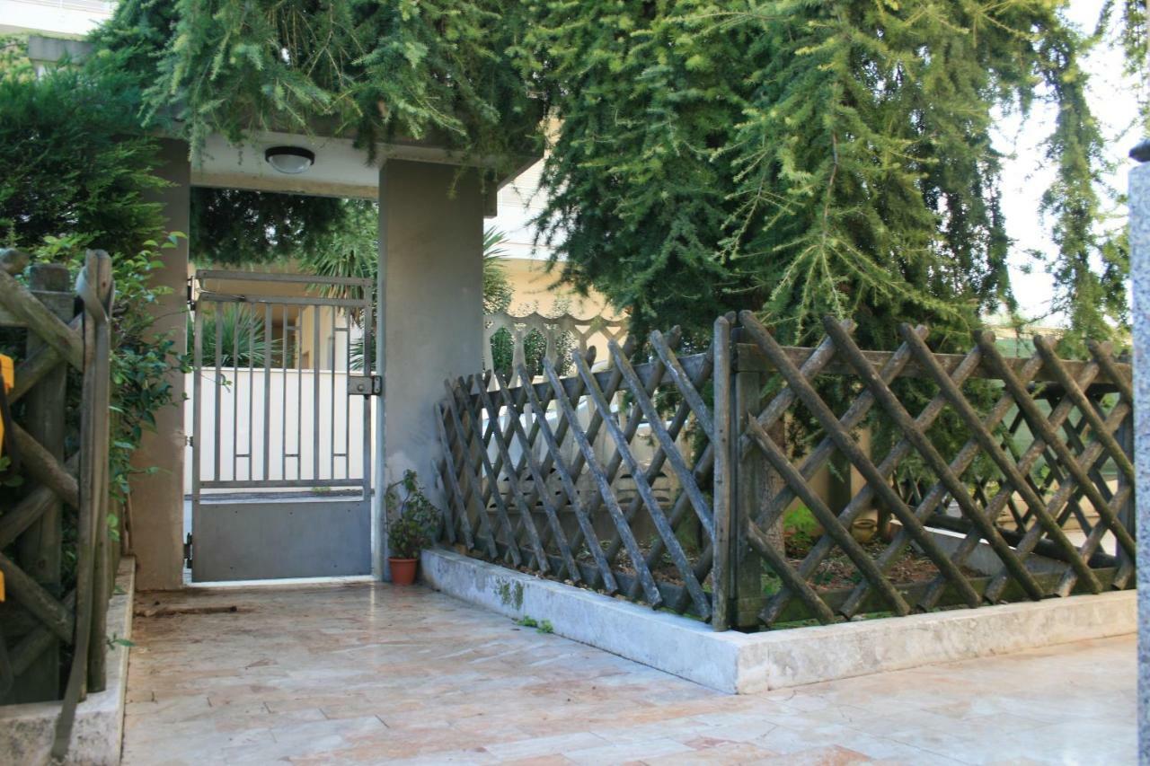 Tavernetta Jolie Lägenhet Pescara Exteriör bild